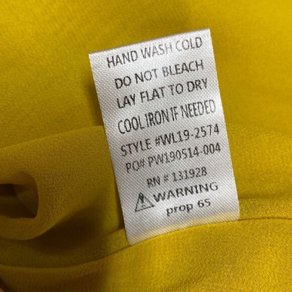 Wishlist Apparel Mustard Sleeveless Top Size Small - Picture 6 of 6